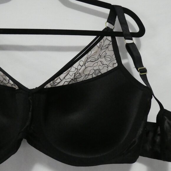 AG - ASHLEY GRAHAM | 40 DDD | Black Lace Detailed Bra - Picture 12 of 14